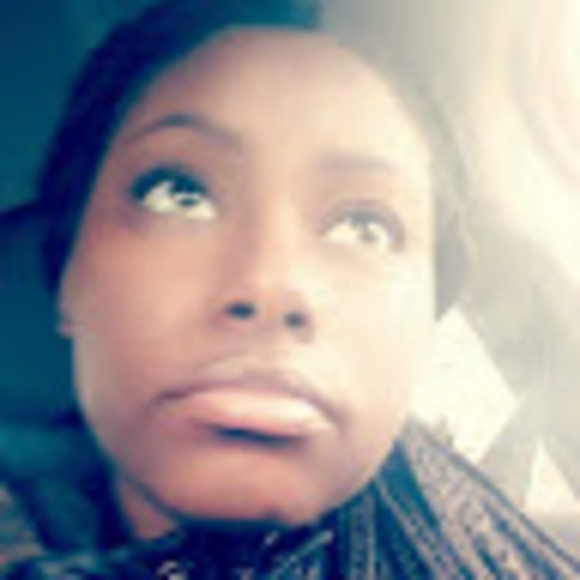 Meet your Posher, Raven - Picture 1 of 1